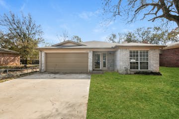1201 Glen Creek Dr Mansfield, TX 76063